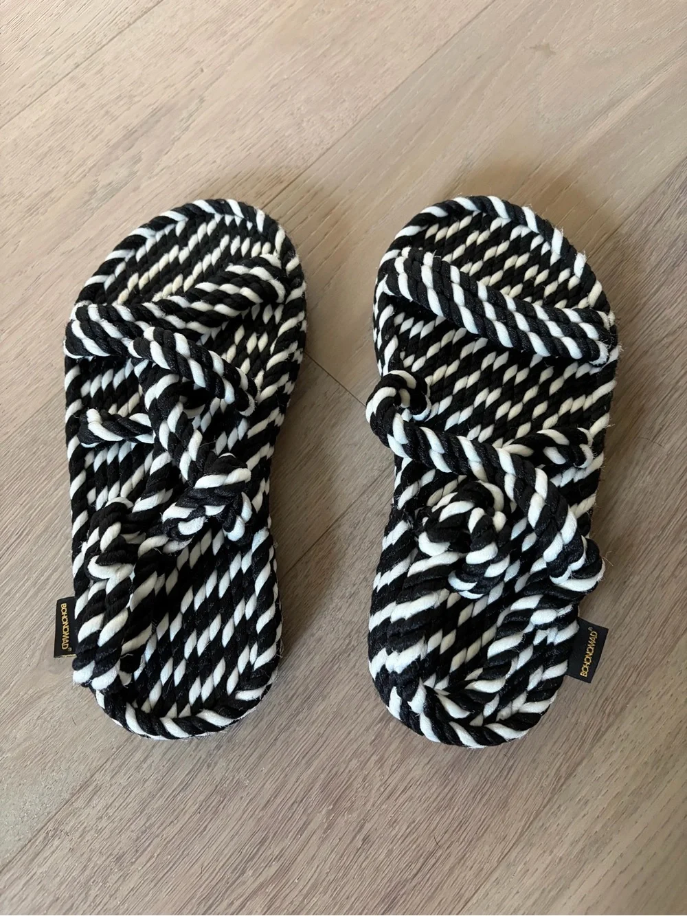NWT BOHONOMAD Bahamas Platform Sandals